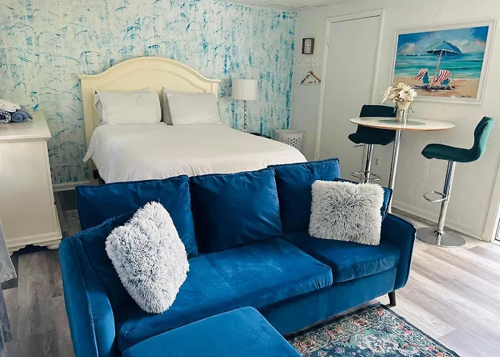 Cozy Studio Only 10 Minutes By Car Of Siesta Key