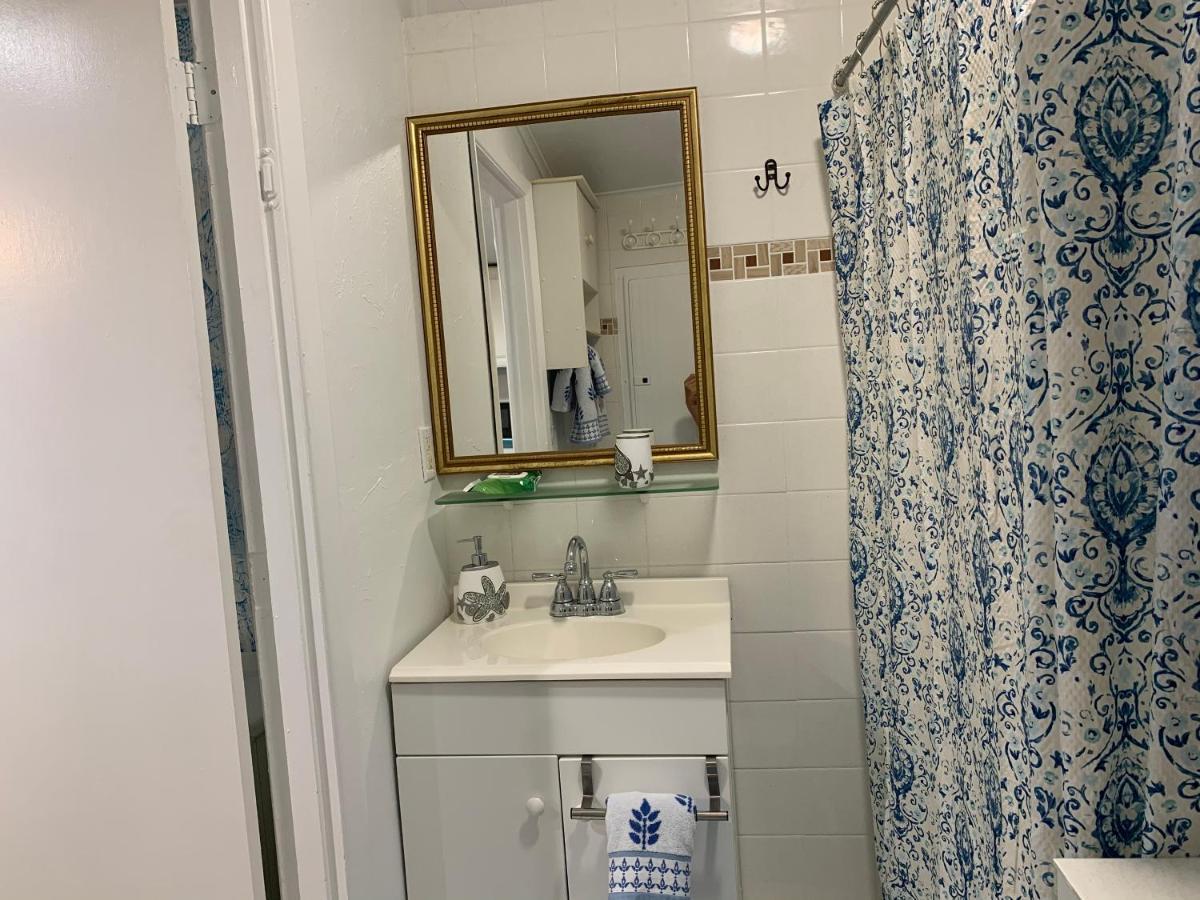 Cozy Only 10 Minutes By Car Of Siesta Key Sarasota