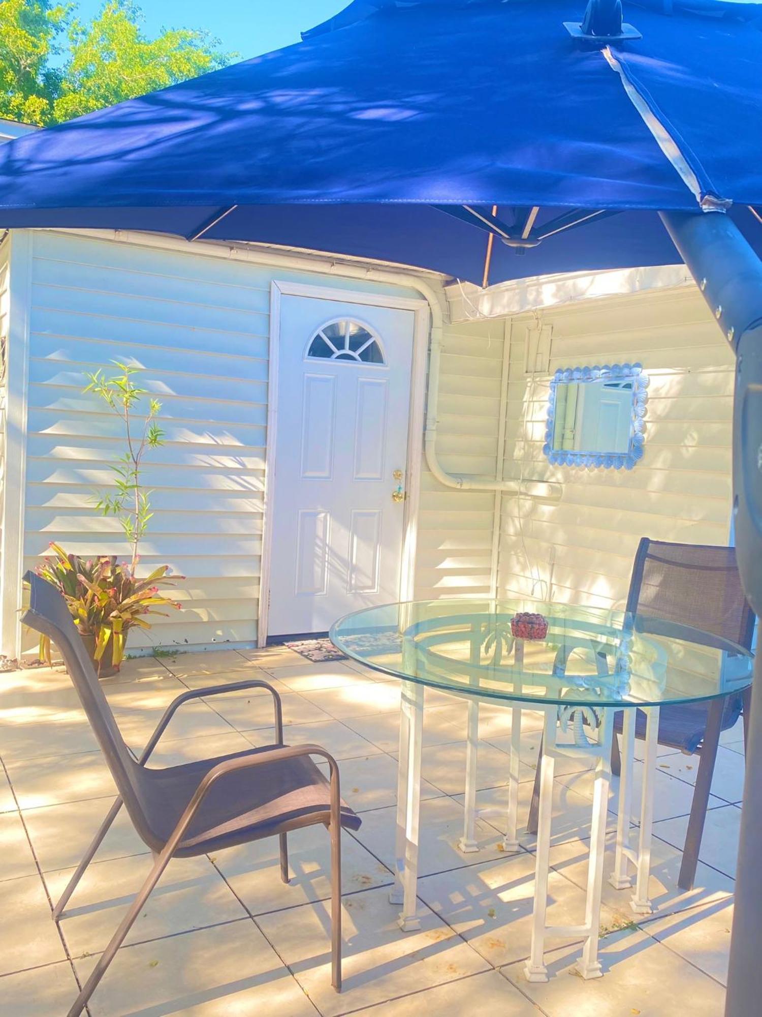 Cozy Only 10 Minutes By Car Of Siesta Key * Sarasota